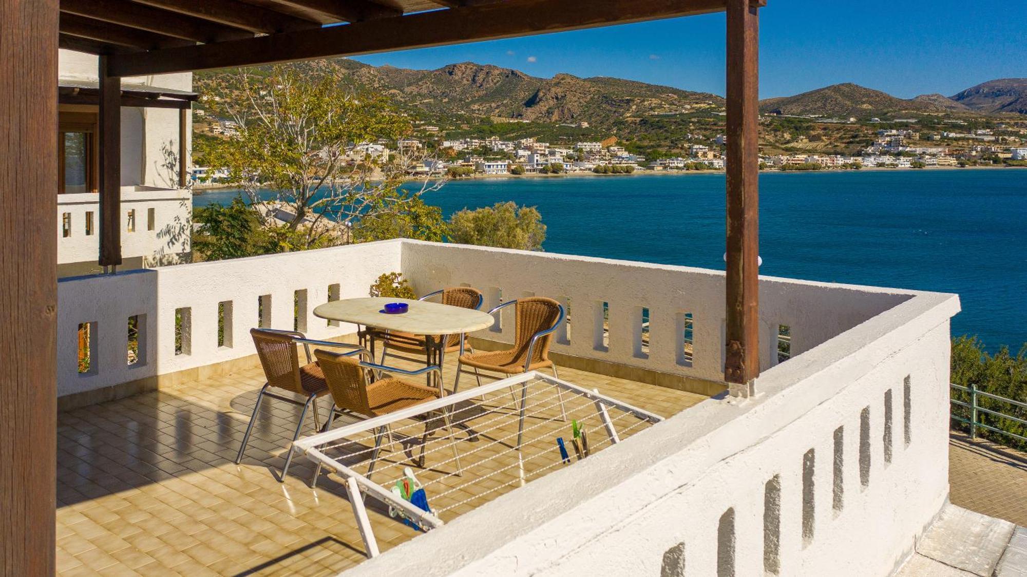 Makrýgialos Akrotiri Apartments מראה חיצוני תמונה