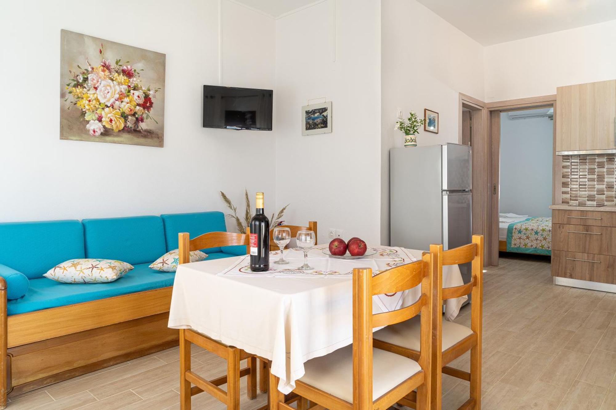 Makrýgialos Akrotiri Apartments מראה חיצוני תמונה