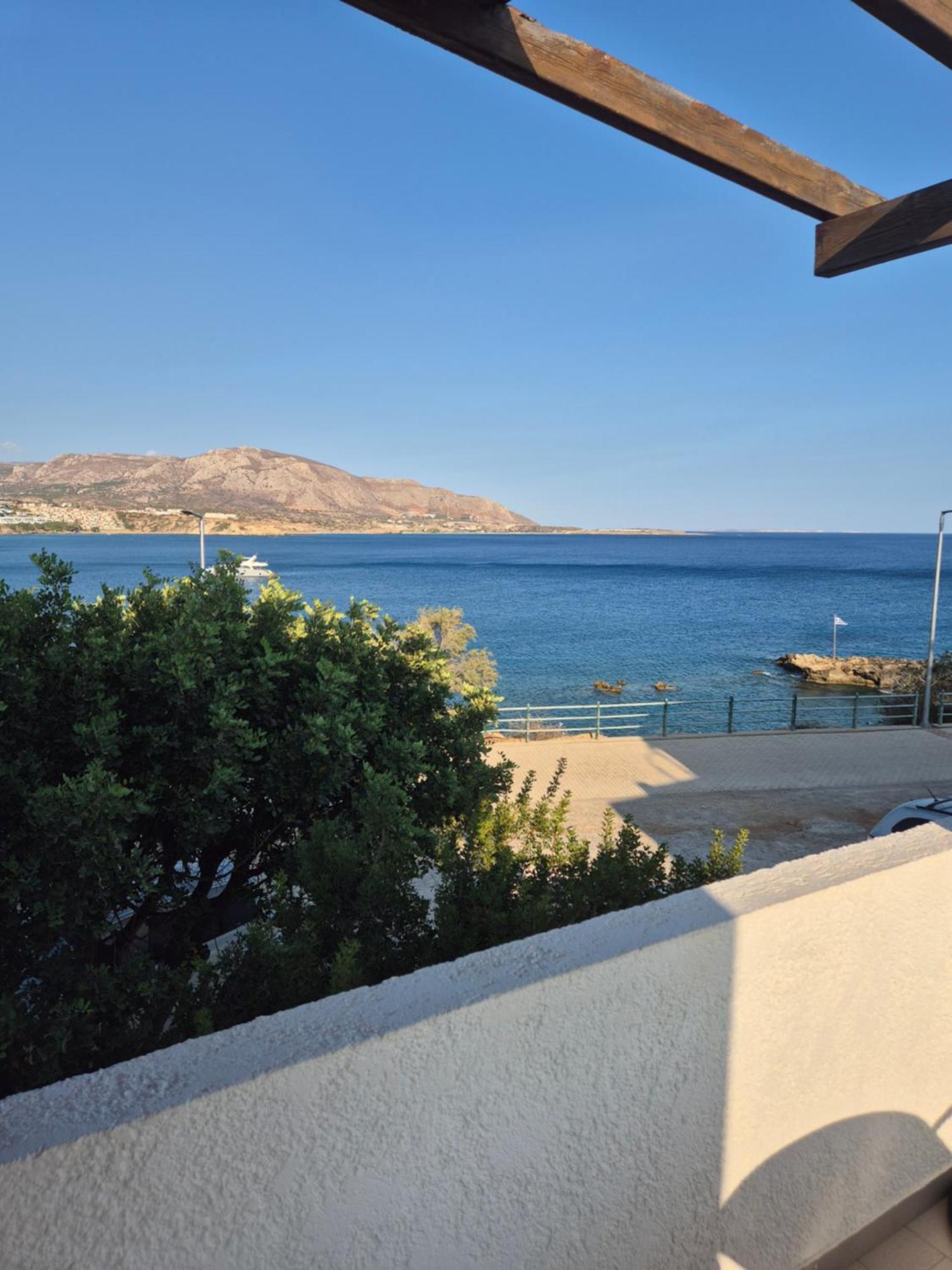 Makrýgialos Akrotiri Apartments מראה חיצוני תמונה
